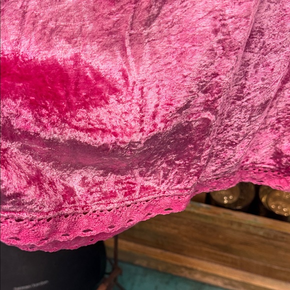 A Rare bird pink coat - Picture 6 of 11